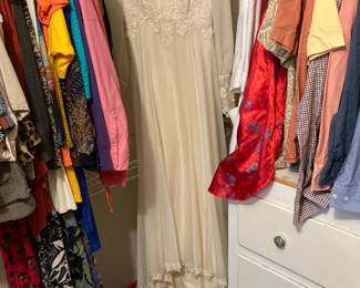 Beautiful cream colored wedding dress and veil from the 1970’s.