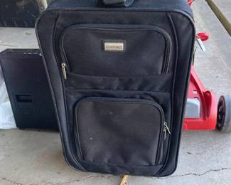 Rolling suit case