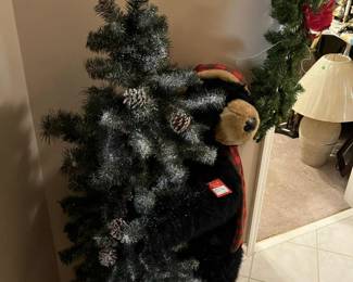 Christmas decor bear with tree