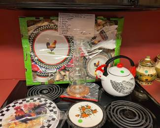 Ella's Roosters dish set. Total 8 place settings, completer set and glasses to match!