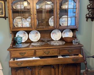 China cupboard cabinet