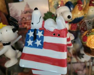 Patriotic Snoopy Doghouse Salt & Pepper Shakers from Cracker Barrel