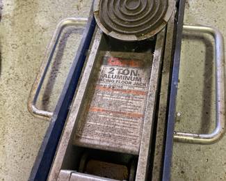Clarke 2 Ton Aluminum Racing Floor Jack
