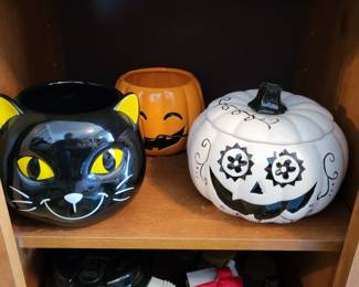 Yankee Candle Black Cat & Pumpkin Candle holders / & Sugar Skull Pumpkin Flower Delivery Kokomo IN