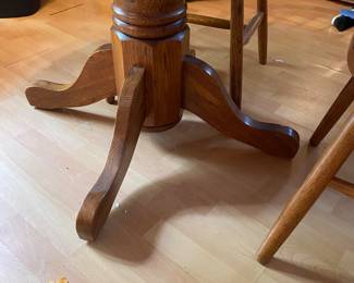 42-inch round kitchen pedestal table with 4 chairs