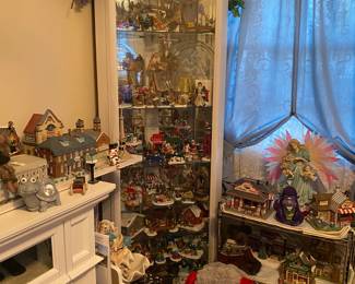 White Lighted Corner Curio Cabinet