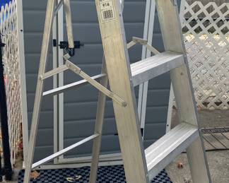 Keller Heavy Duty type I A-Frame 6-foot Ladder