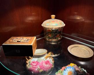 Decorative Cloisonné Jar, Inlaid Box & Collectible Dish Set
Beautiful mix of cloisonné enamelware, inlaid wood box, and hand-painted porcelain pieces. Elegant and colorful display accents.