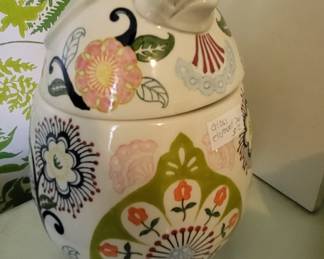 Vintage elephant cookie jar
