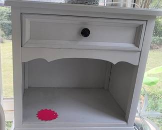 White bedside table (2 available)