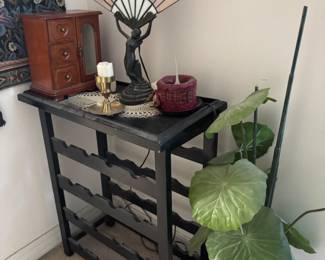 cute small wine rack, jewelry box and more decor