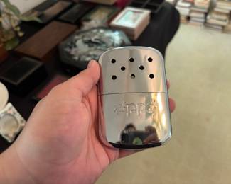 Giant zippo lighter