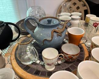 Awesome lizard handmade teapot