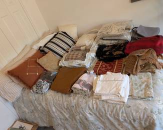 linens and bedding