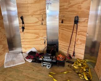 20 ft Trailer 2020 with 500 miles on it