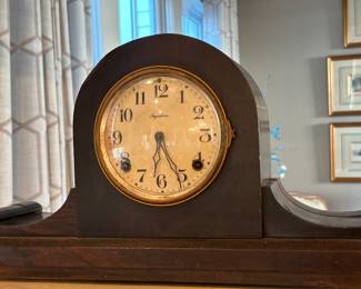 Antique Mantle Clock with Key