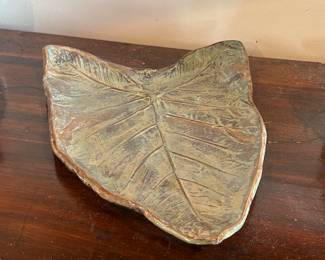 Pottery Leaf