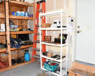 712Garage