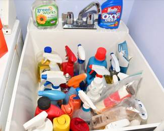 589Laundry Room