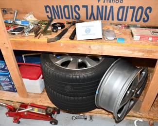 685Garage