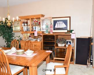 082Dining Room
