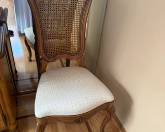 6 chairs 