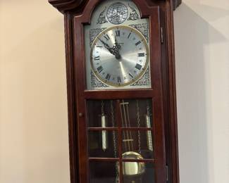 Vintage running clock