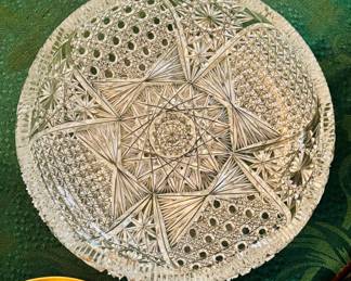 Incredibly beautiful and sharp as holy heck, American brilliant cut bowl...