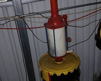Visible oil pump