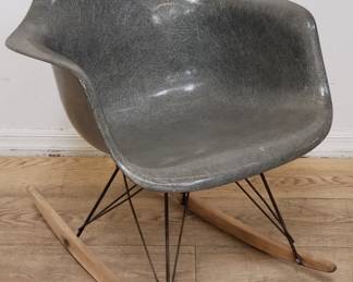 Eames Herman Miller fiberglass rocking chair