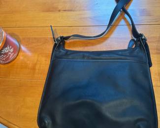 Coach purse w/ storage bag