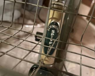 Vintage Schwinn Spitfire Bicycle – Classic Green
Cruise in timeless style with this vintage Schwinn Spitfire, made in Chicago, IL. This beautiful classic features Schwinn’s signature sturdy steel frame in a deep forest-green finish with cream accents and the original decals intact.
Features:
Iconic Schwinn Spitfire badge and headplate
Front wire basket — perfect for errands or display
Step-through frame for easy riding
Original chrome handlebars and fenders
Coaster brake and wide comfort saddle
This bike has been stored indoors and shows normal wear for its age, including some cosmetic scuffs and patina on metal parts, adding to its authentic vintage charm.
Perfect for restoration, display, or leisurely neighborhood rides.