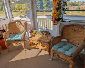 screened porch furniture