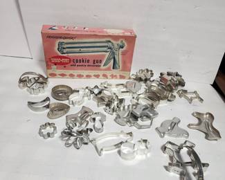 COOKIE CUTTERS