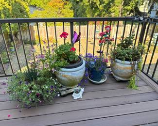 26 SetofOutdoorCeramicPlanterswFlowersTurtlePotDcor