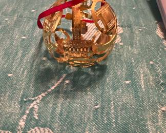 Cutwork brass UT ornament 