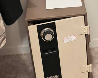 Small safe