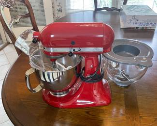 $175 Kitchen Aid mixer SOLD