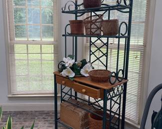 Bakers Rack $120