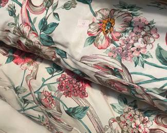 king size pillows $4