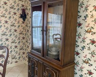China cabinet $125