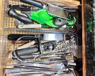 KITCHEN UTENSILS