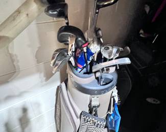 GOLF CLUBS
