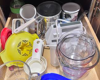 KITCHEN IS LOADED - WILL BE UNLOADING SOON