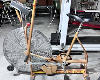 SCHWINN AIR DYNE BIKE