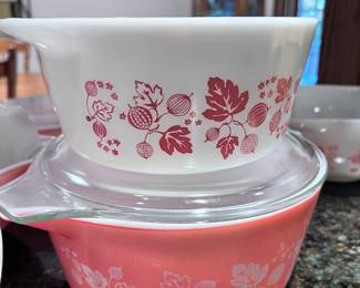PYREX GOOSEBERRY