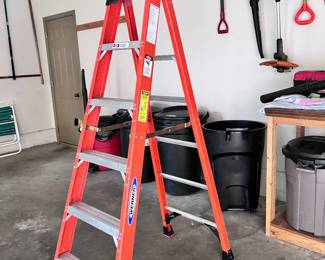 LADDER