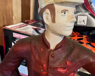 LAWN JOCKEY UPCLOSE