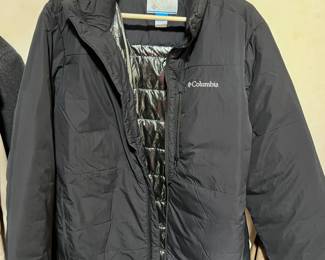 MENS COLUMBIA COAT