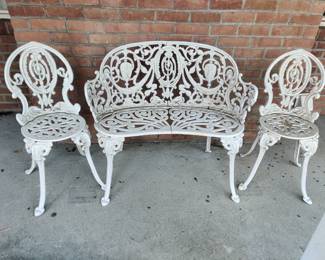 Vintage cast iron 3 piece garden furniture
